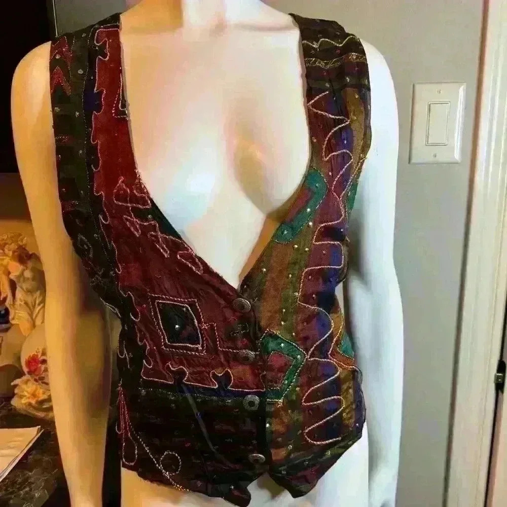 Jane Ashley Embellished vest - Picture 3 of 5